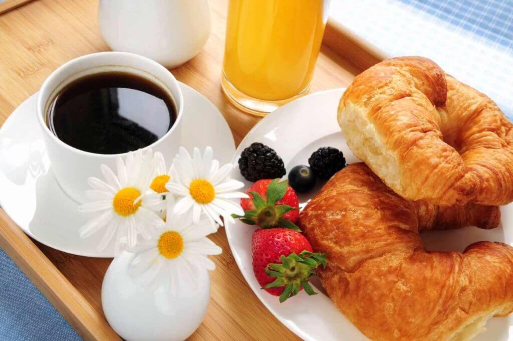 desayuno frances. Estudiar frances en medellin